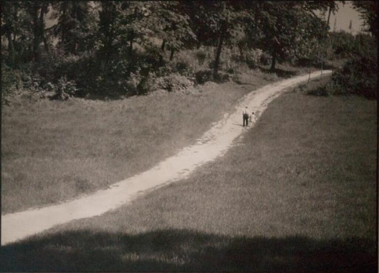 BMTg5-KCUAAmjhe.jpg large